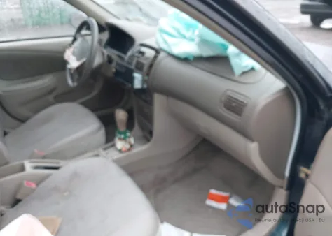 1999 Toyota Corolla Ve z USA, uszkodzony, nr VIN 2T1BR12E3XC128052